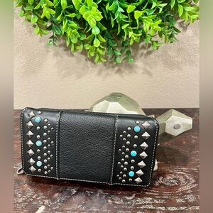 MONTANA WEST STUDDED LEATHER WALLET with TURQUOISE ACCENTS